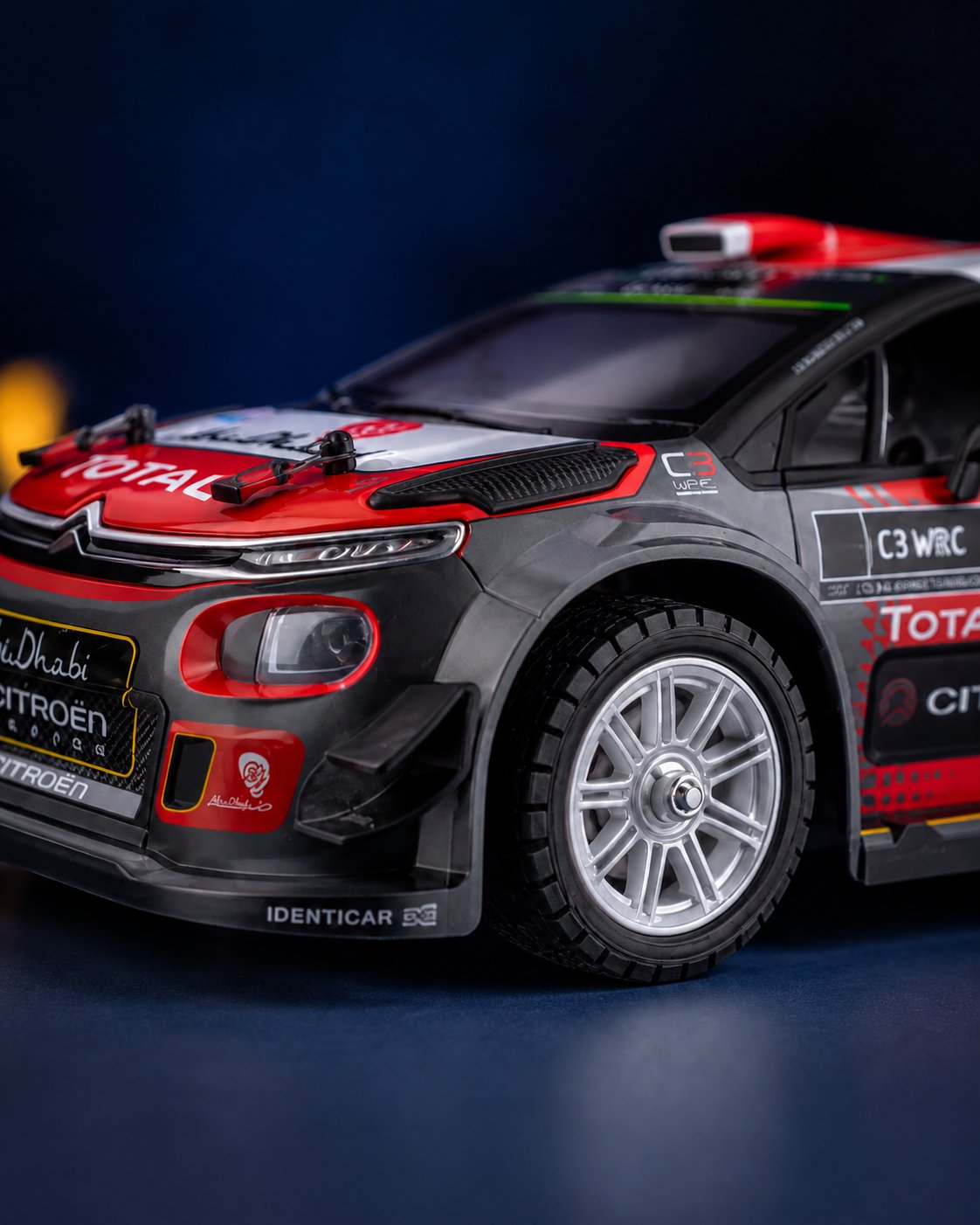 Voiture télécommandée rallye 1/14 – Rally Spark 14 — detail — Gift Mello