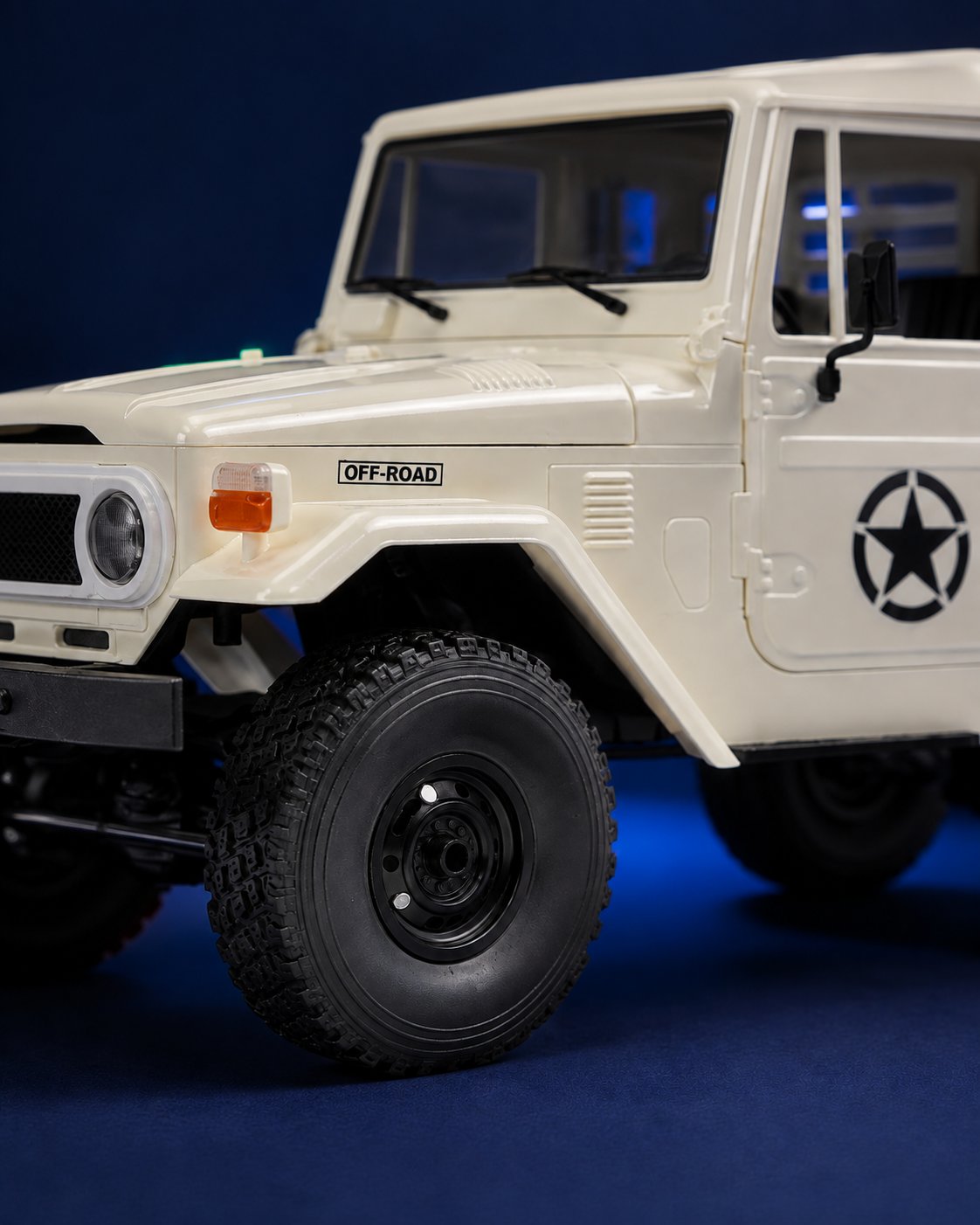 Voiture télécommandée crawler 1/16 – Iron Trail 16 — detail — Gift Mello