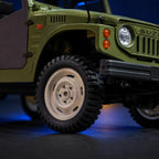 WPL C84 Jimny RTR — voiture RC crawler 1/10 — gros plan de la carrosserie et des pneus — Gift Mello
