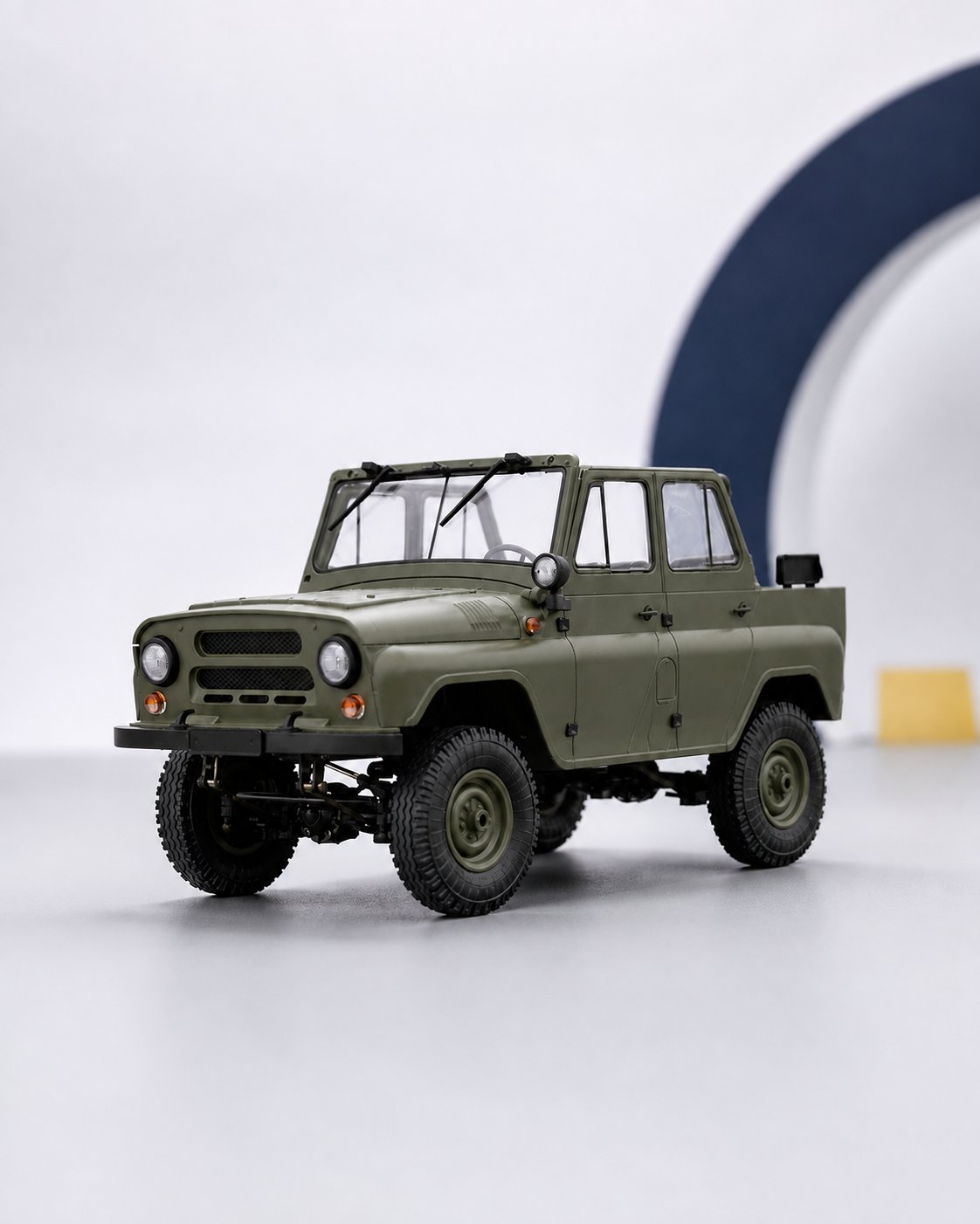 Voiture télécommandée crawler 1/12 – Desert Ranger 12 — studio — Gift Mello