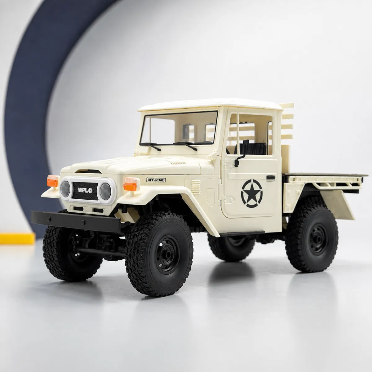 WPL C44 RTR — voiture RC crawler 1/16