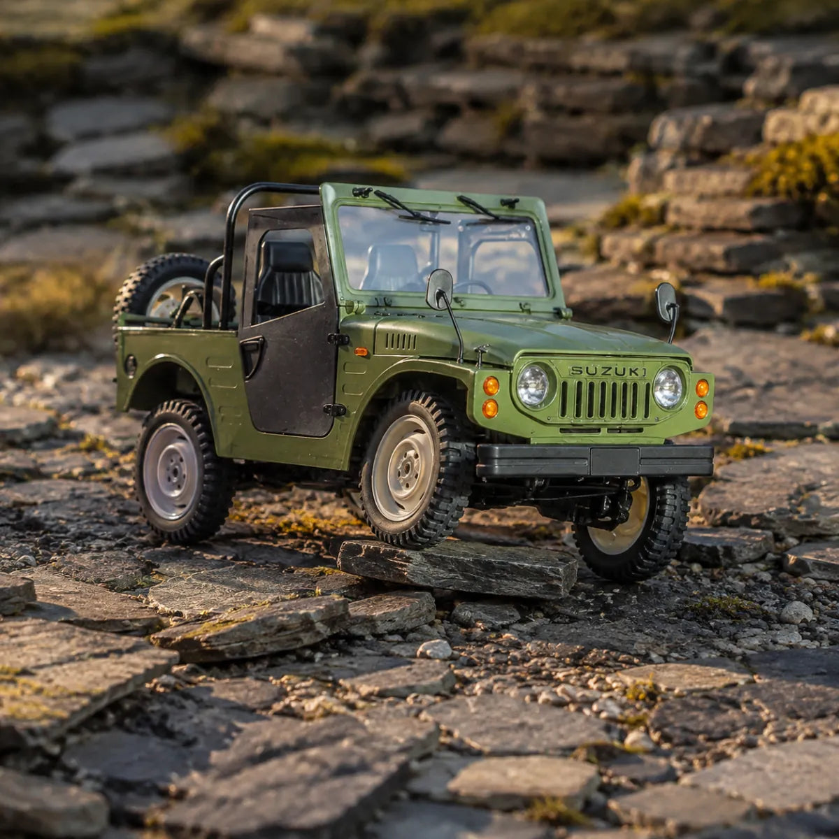 WPL C84 Jimny RTR — voiture RC crawler 1/10 — mise en situation miniature — Gift Mello